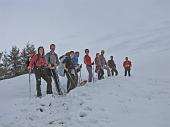 Salita da Rovetta a Cima Paré con neve il 6 dicembre 2009 (Gruppo di 9 escursionisti del Pieroweb) - FOTOGALLERY